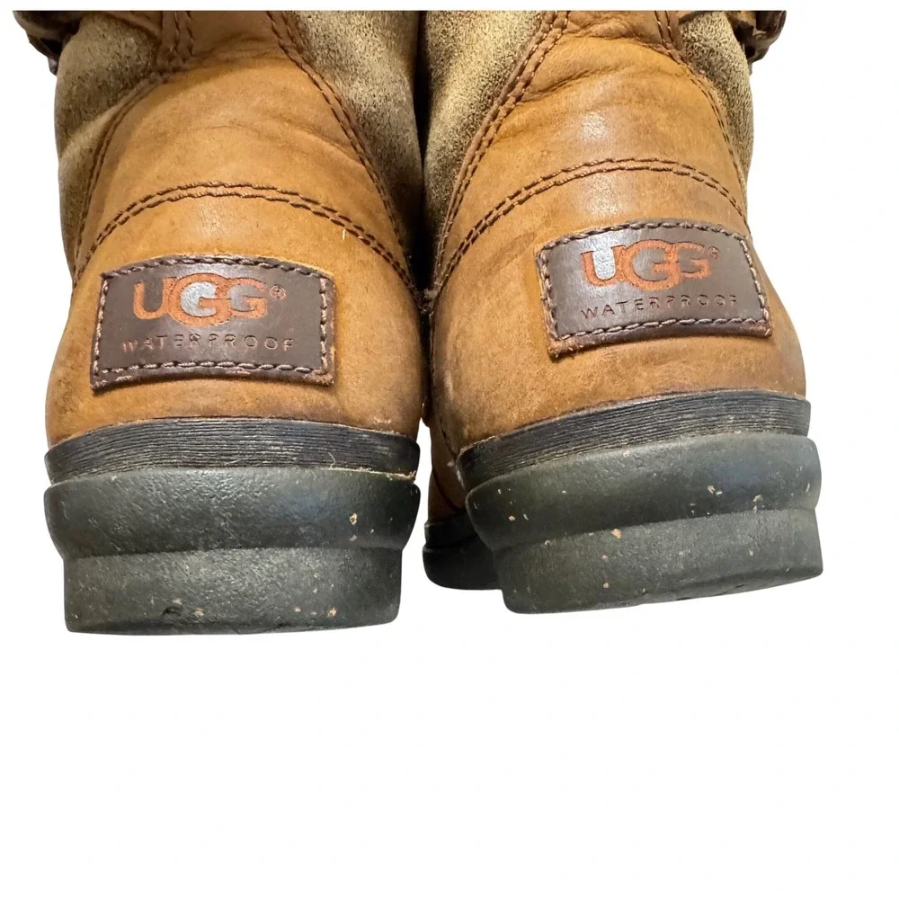 UGG Cecile Waterproof Duck Ankle Boots Lace Up Buckle Fur‎ Lined Women's Size
7 - Picture 8 of 11